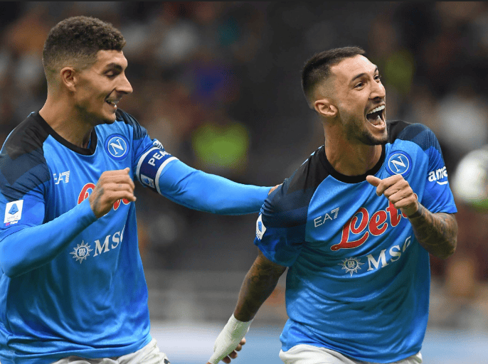 包含AC米兰打破进球荒，那不勒斯球迷集体高唱助威的词条