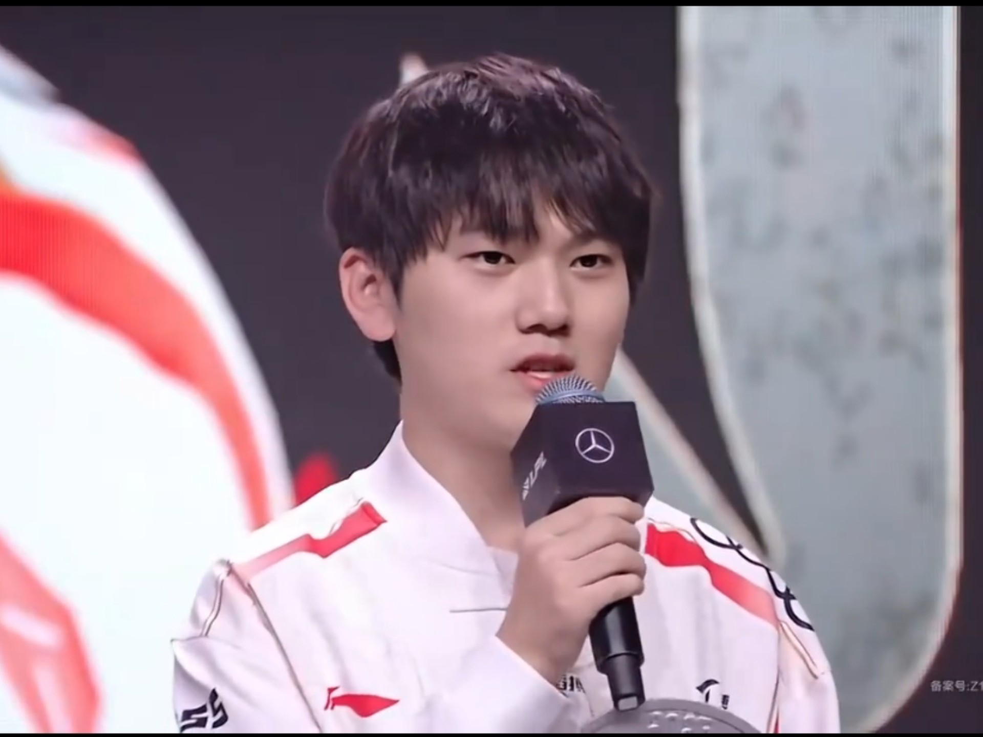  JackeyLove赛事官方发布突破纪录新规，日本队争议不断！